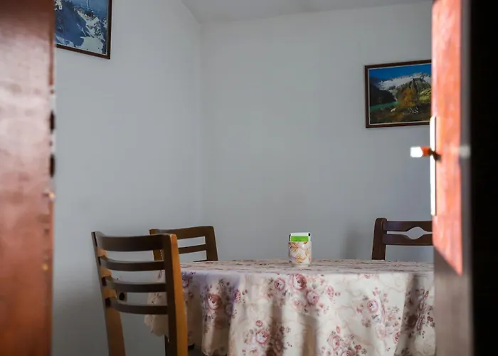 типик 招待所 班斯科